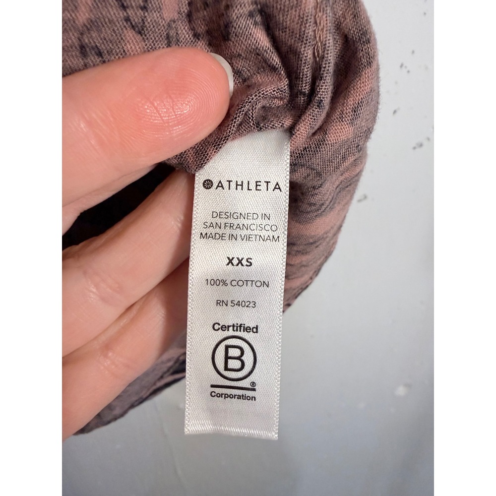 Athleta Pink Grey Abstract Zebra Print Cotton Crewneck T-Shirt XXS RN 54023 - Picture 4 of 7